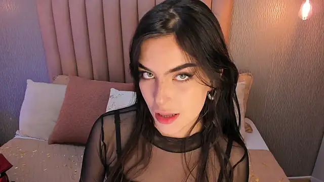 Alexa Thaylor  online show from September 25, 2:49 pm