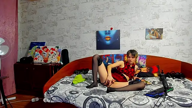 KagamiTayga online show from November 16, 2:35 am