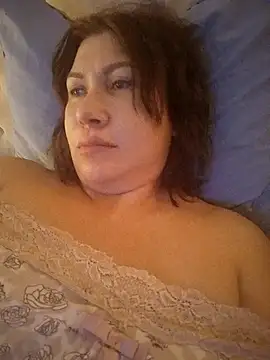 Snapshot of ROXOLANAA_SEXY chatting on October 10, 9:36 am ROXOLANAA SEXY online show from October 10, 9:36 am