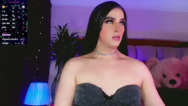 Sophiesweet5 online show from March 3, 5:35 am