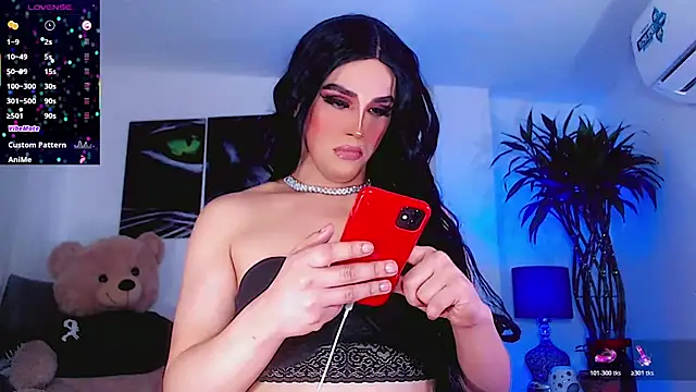 Snapshot of Sophiesweet5 chatting on October 28, 11:49 am Sophiesweet5 online show from October 28, 11:49 am