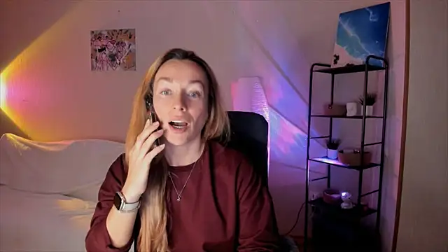 RebeccaMartinez online show from October 27, 12:55 pm