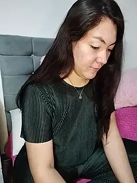 katha steele  online show from October 18, 10:29 am