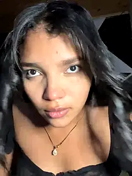 Snapshot of emilyharber chatting on October 22, 7:52 pm emilyharber online show from October 22, 7:52 pm