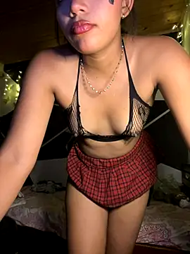 Snapshot of emilyharber chatting on September 24, 7:57 pm emilyharber online show from September 24, 7:57 pm