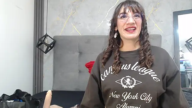 JessiDovee online show from July 15, 8:02 pm
