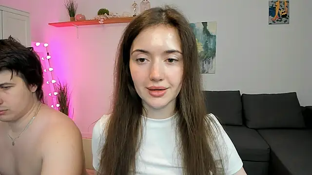 Snapshot of PollyFlame chatting on September 23, 8:18 pm PollyFlame online show from September 23, 8:18 pm