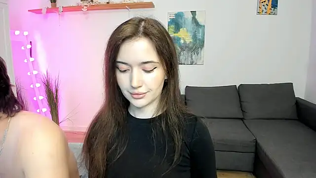 Snapshot of PollyFlame chatting on October 31, 7:51 pm PollyFlame online show from October 31, 7:51 pm