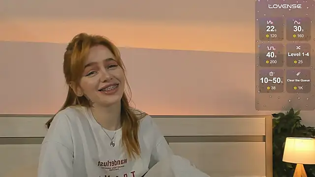 Snapshot of Phoenix_Margo chatting on September 15, 3:15 am Phoenix Margo online show from September 15, 3:15 am