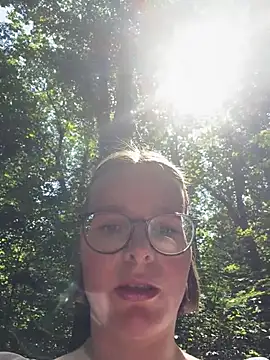LucyFoxLulu online show from July 12, 11:22 am