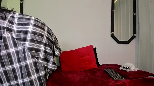 Amy Aloqua online show from March 18, 4:45 pm