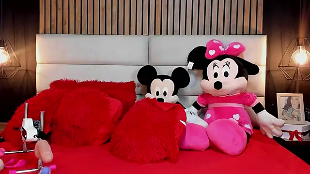 Snapshot of NiicolleMiller chatting on September 29, 8:14 pm NiicolleMiller online show from September 29, 8:14 pm