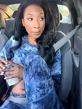 Snapshot of Iceblanca chatting on October 3, 10:15 pm Iceblanca online show from October 3, 10:15 pm