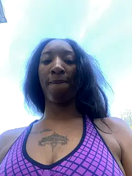 Snapshot of Iceblanca chatting on September 22, 8:40 pm Iceblanca online show from September 22, 8:40 pm