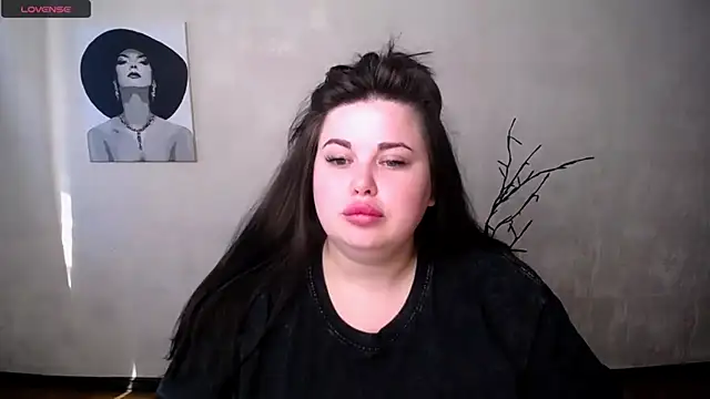 Snapshot of Emily_Mo chatting on September 25, 6:56 am Emily Mo online show from September 25, 6:56 am