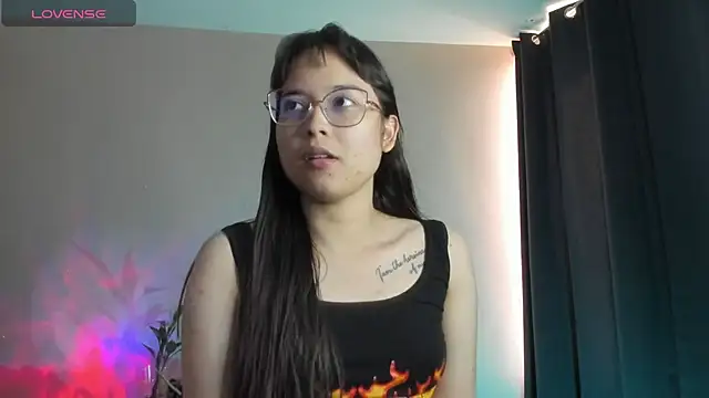 shantalc3rezo online show from October 13, 8:55 pm