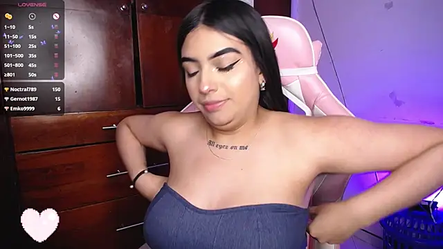 eva six online show from November 13, 11:26 pm