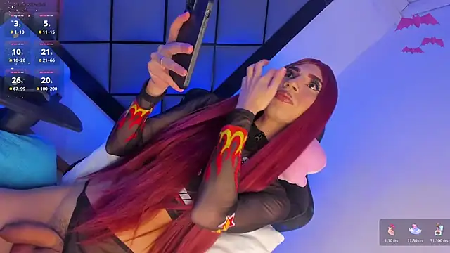 Snapshot of GeorginaCute_ chatting on October 22, 1:27 pm GeorginaCute  online show from October 22, 1:27 pm