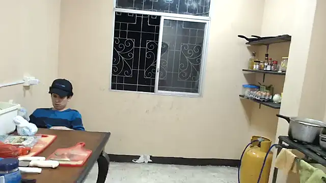 Snapshot of DanelyLopez chatting on September 29, 2:16 am DanelyLopez online show from September 29, 2:16 am