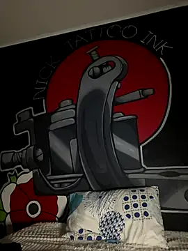 Snapshot of Sarah_millerr_ chatting on September 19, 4:11 am Sarah millerr  online show from September 19, 4:11 am