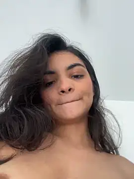 Snapshot of Cat2525 chatting on October 27, 6:46 pm Cat2525 online show from October 27, 6:46 pm