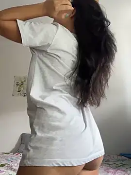 Snapshot of Cat2525 chatting on September 19, 7:24 pm Cat2525 online show from September 19, 7:24 pm