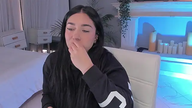 scarlet miller1 online show from October 2, 12:54 pm