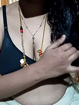 tuttifrutti17 online show from September 30, 5:51 pm