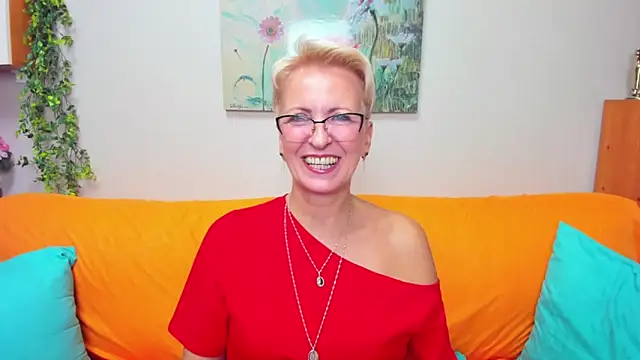 Snapshot of iamyourdream89 chatting on September 21, 5:44 pm iamyourdream89 online show from September 21, 5:44 pm