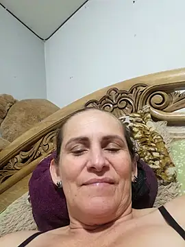 Snapshot of SeductionSilera chatting on September 14, 3:37 am SeductionSilera online show from September 14, 3:37 am