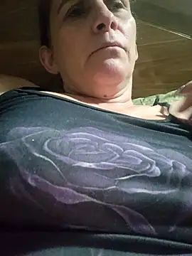 Snapshot of SeductionSilera chatting on October 26, 2:51 am SeductionSilera online show from October 26, 2:51 am