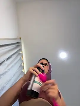 Snapshot of naughty__angel chatting on October 6, 10:54 am naughty angel online show from October 6, 10:54 am