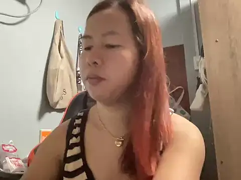 Snapshot of UrLove_Marga chatting on September 19, 10:20 pm UrLove Marga online show from September 19, 10:20 pm