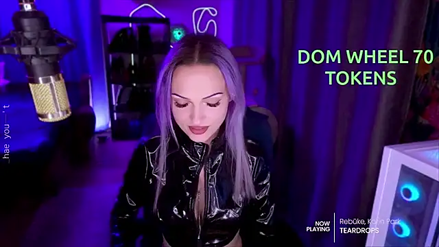 Snapshot of ml_milana chatting on October 4, 4:44 pm ml milana online show from October 4, 4:44 pm