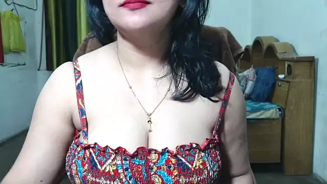 Snapshot of Cute_Mahi22 chatting on October 5, 6:40 am Cute Mahi22 online show from October 5, 6:40 am