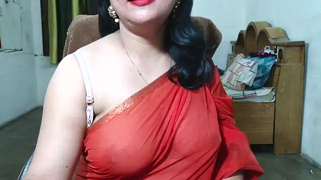 Snapshot of Cute_Mahi22 chatting on October 12, 7:05 pm Cute Mahi22 online show from October 12, 7:05 pm