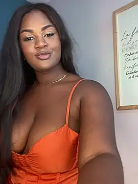 Noa Adams online show from February 19, 8:36 am