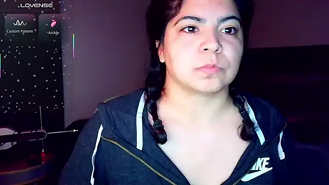 kimmiakiss22 online show from December 4, 11:27 pm