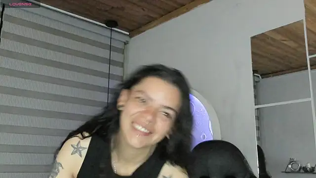 natasha logan  online show from June 16, 4:24 am