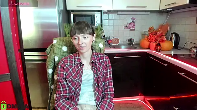 TayanaJons online show from October 8, 7:24 am