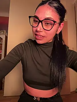 Ana Joya online show from January 11, 9:53 pm