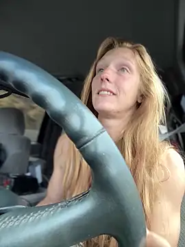 Snapshot of GoldenFlameGoddess chatting on October 24, 11:12 pm GoldenFlameGoddess online show from October 24, 11:12 pm