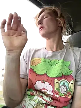 Snapshot of GoldenFlameGoddess chatting on September 19, 12:09 am GoldenFlameGoddess online show from September 19, 12:09 am