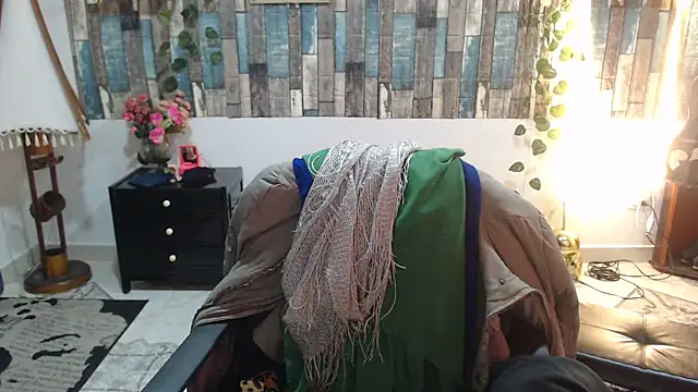 Snapshot of KarimaSarabe chatting on October 4, 10:25 pm KarimaSarabe online show from October 4, 10:25 pm