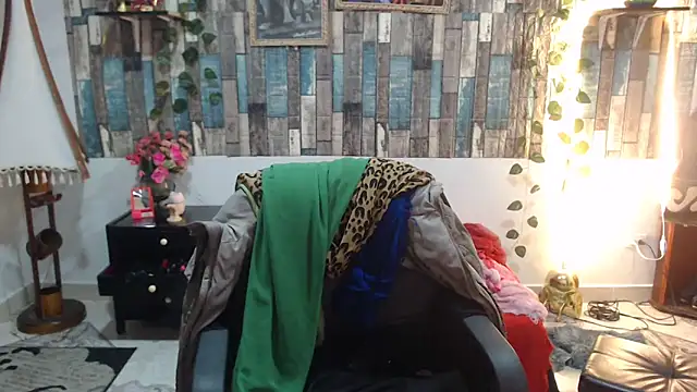 Snapshot of KarimaSarabe chatting on October 10, 8:47 pm KarimaSarabe online show from October 10, 8:47 pm