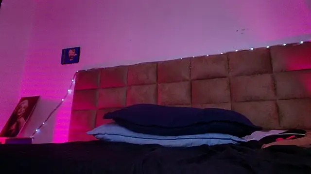  sex mia online show from September 25, 7:45 pm