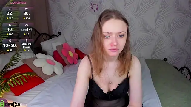 Linda Bryant online show from March 28, 12:55 am