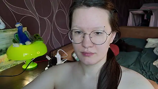 MiriamOr online show from August 8, 8:33 am