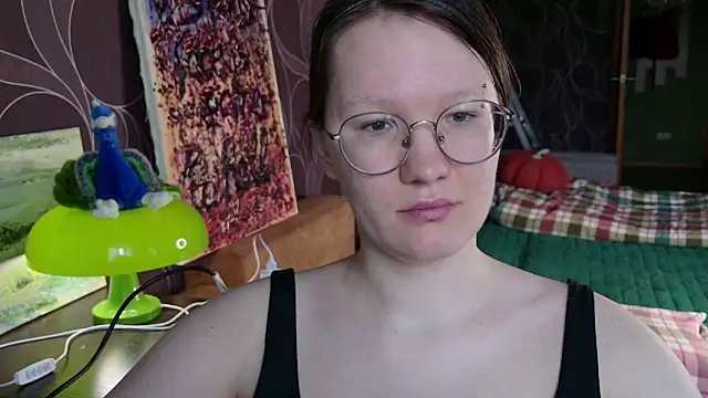 MiriamOr online show from April 19, 8:03 am