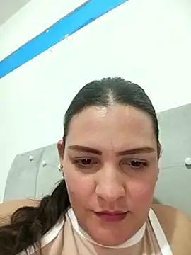 Mia Hampton online show from June 21, 12:03 am